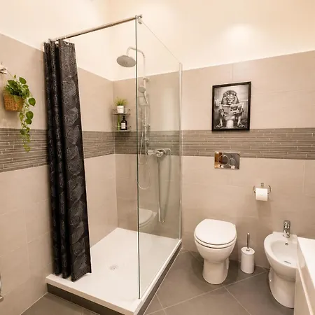 Free Parking X2 - Loft 9 Guests *